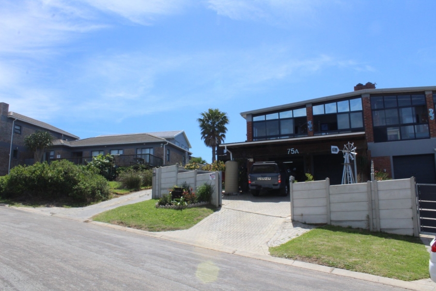 4 Bedroom Property for Sale in Dana Bay Western Cape